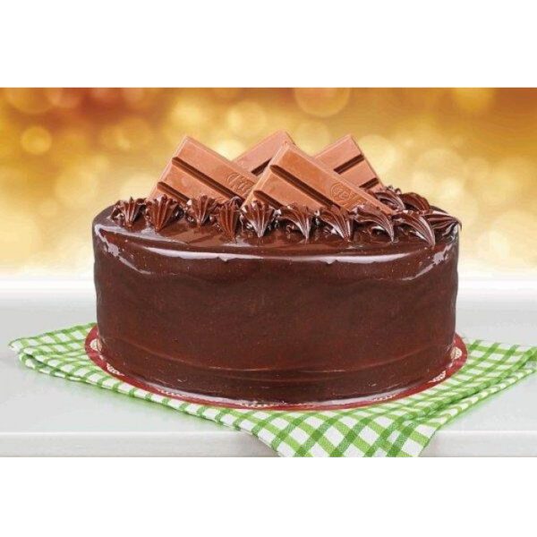 Kit Kat Chocolate Cake - Bread & Beyond