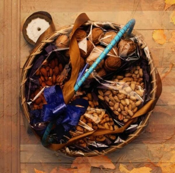 dry-fruit-gift-basket